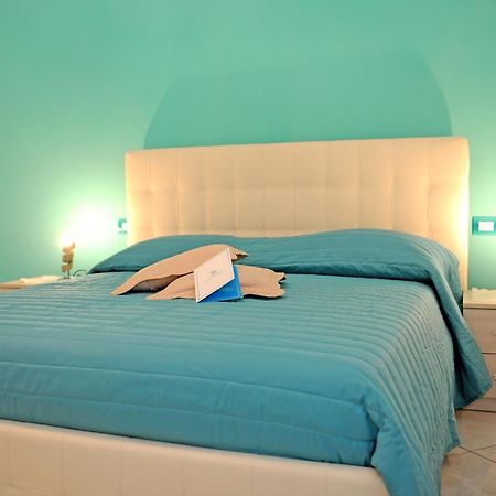 L'Isola Del Postino Rooms Procida Ngoại thất bức ảnh