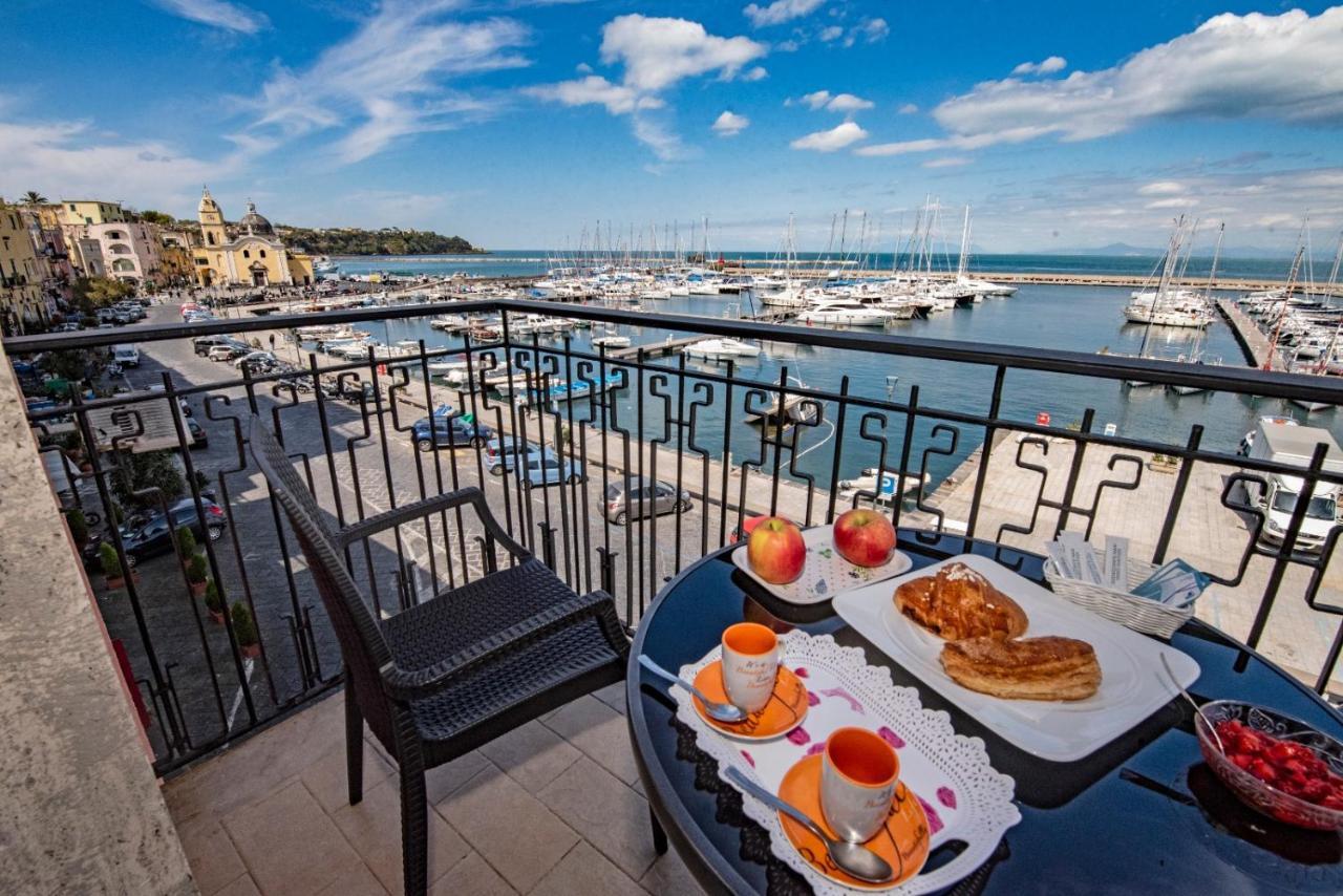 L'Isola Del Postino Rooms Procida Ngoại thất bức ảnh